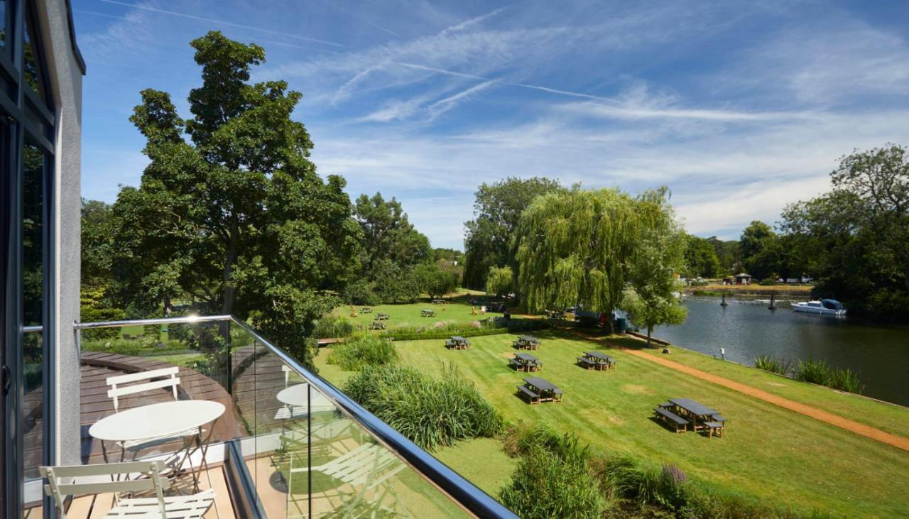 The Swan, Streatley, Berkshire Hotel Ngoại thất bức ảnh